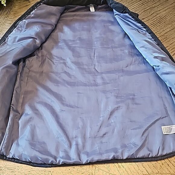 Navy zip up puffer vest size M - Picture 3 of 7